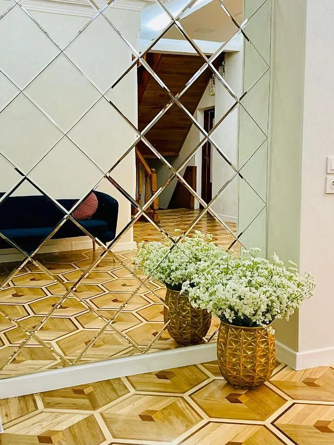 Quality Inn Тбилиси Отель