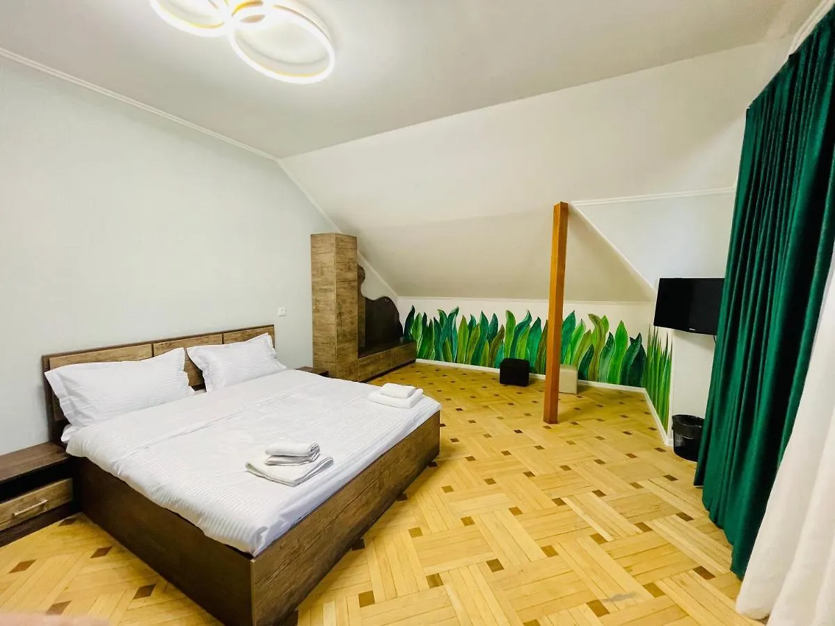 Quality Inn Тбилиси Отель